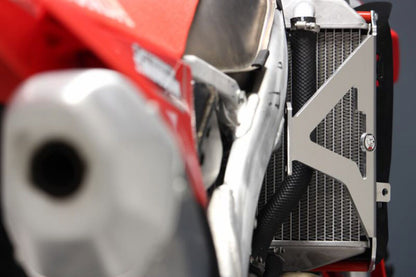 AXP Racing RADIATOR GUARDS HON CRF450R CR AX1598