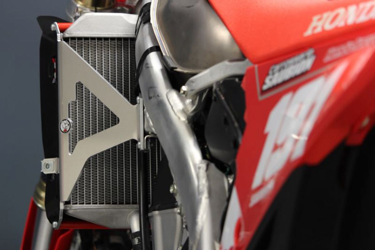 AXP Racing RADIATOR GUARDS HON CRF450R CR AX1598