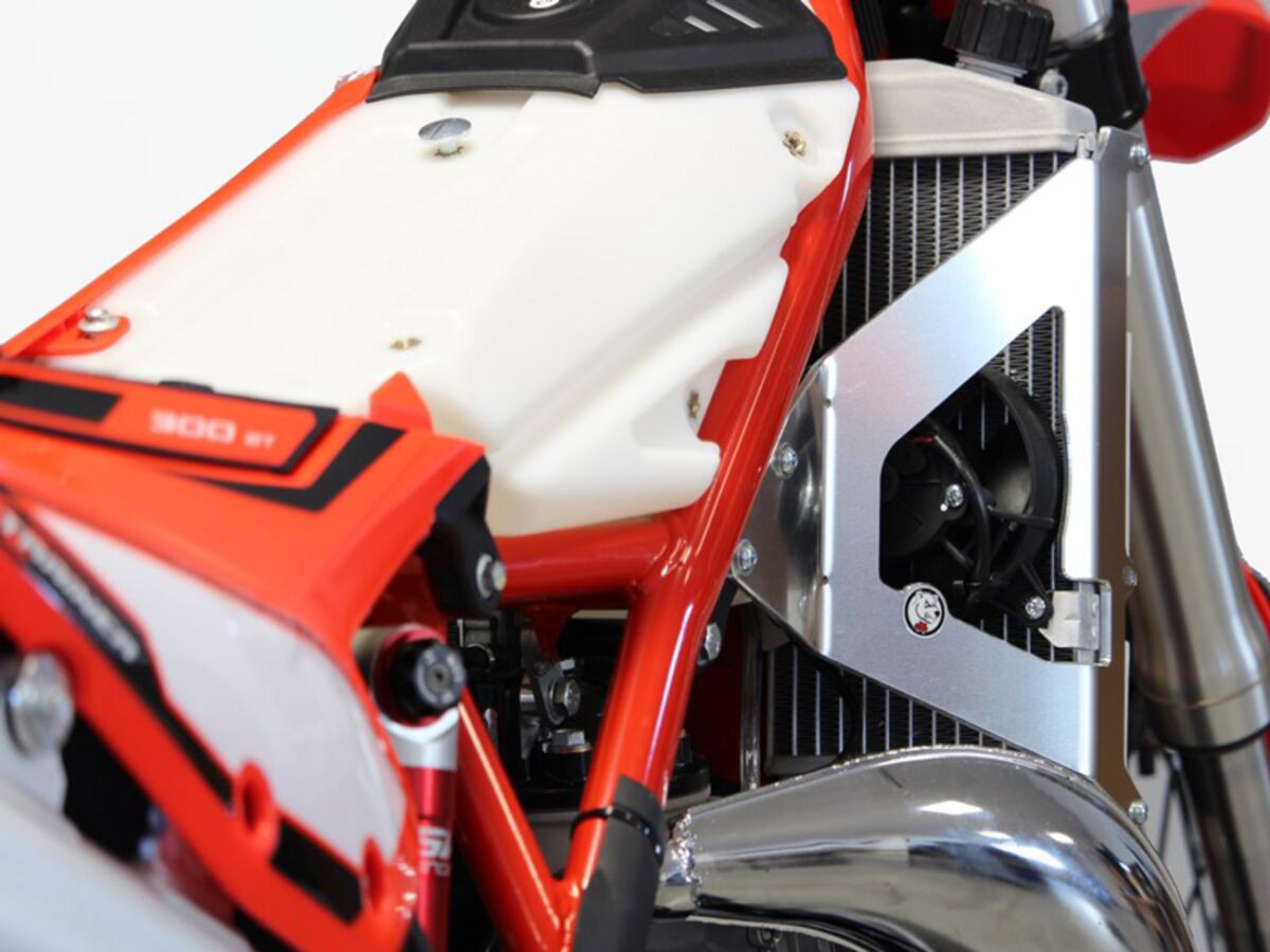 AXP Racing RADIATOR GUARDS BETA XTRAINER AX1680