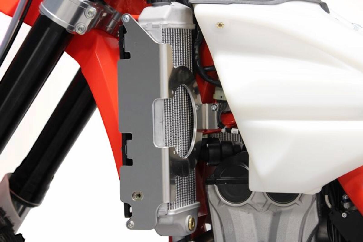 AXP Racing XTR SKIDPLATE 8MM BETA 350-390-450-480-500RR AX1584