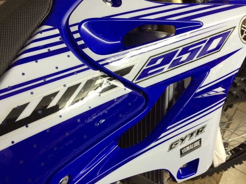 AXP Racing RADIATOR GUARDS YZ250 BL AX3039