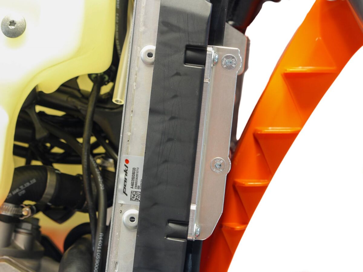 AXP Racing RADIATOR GUARDS EXC/F 24- BK AX1720