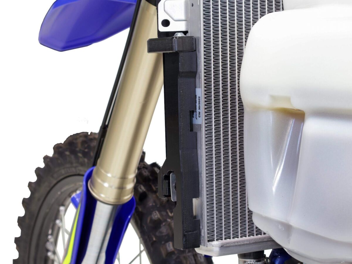 AXP Racing RADIATOR GUARDS HDPE BK AX1767