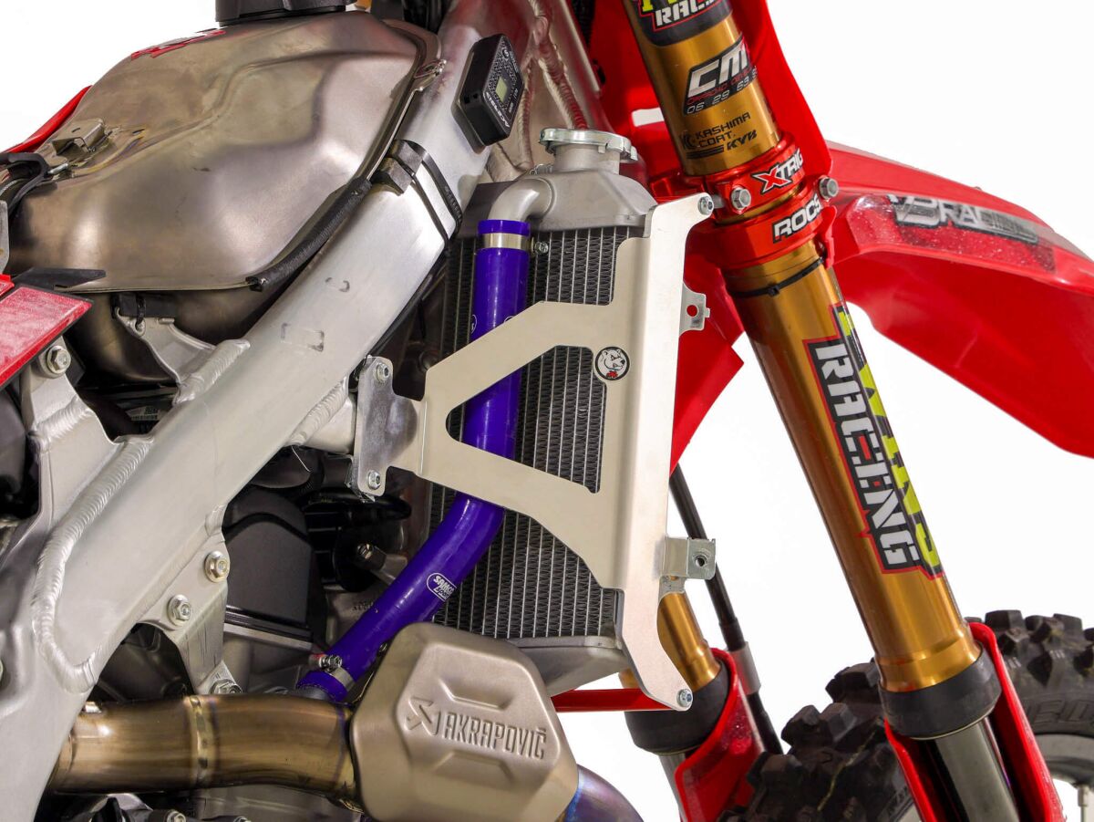 AXP Racing RADIATOR BRACE HONDA CRF450 25-26 RD AX1805