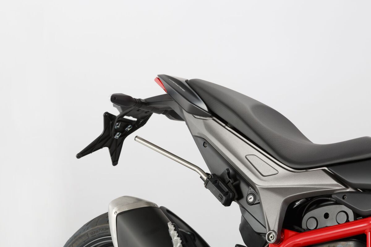 SW-MOTECH PANNIER SPACER BLAZE HTA.22.740.80300/B