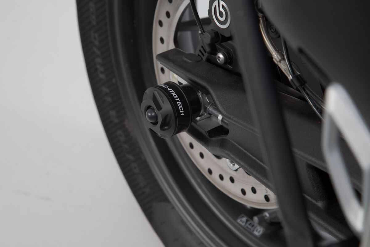SW-MOTECH REAR AXLE SLIDER BLACK STP.11.176.10100/B