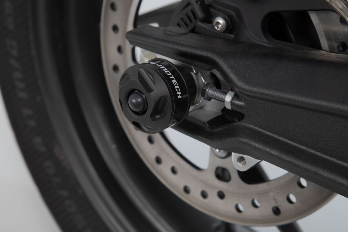 SW-MOTECH REAR AXLE SLIDER BLACK STP.11.176.10100/B