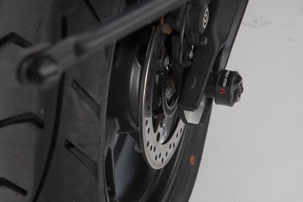 SW-MOTECH REAR AXLE SLIDER BLACK STP.11.176.10100/B