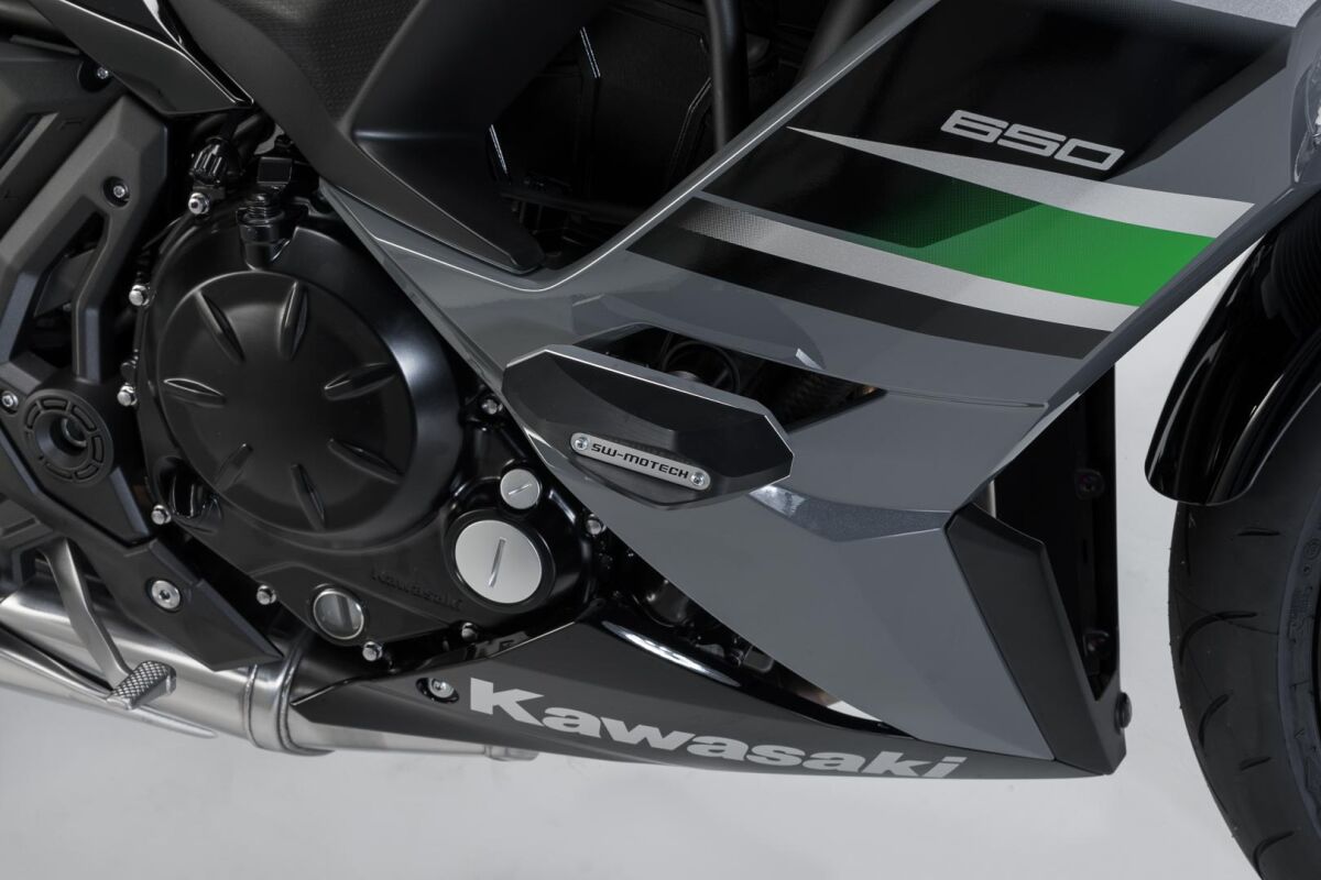 SW-MOTECH FRAME SLIDER SET BLACK Kawasaki Ninja 650 STP.08.590.11401/B