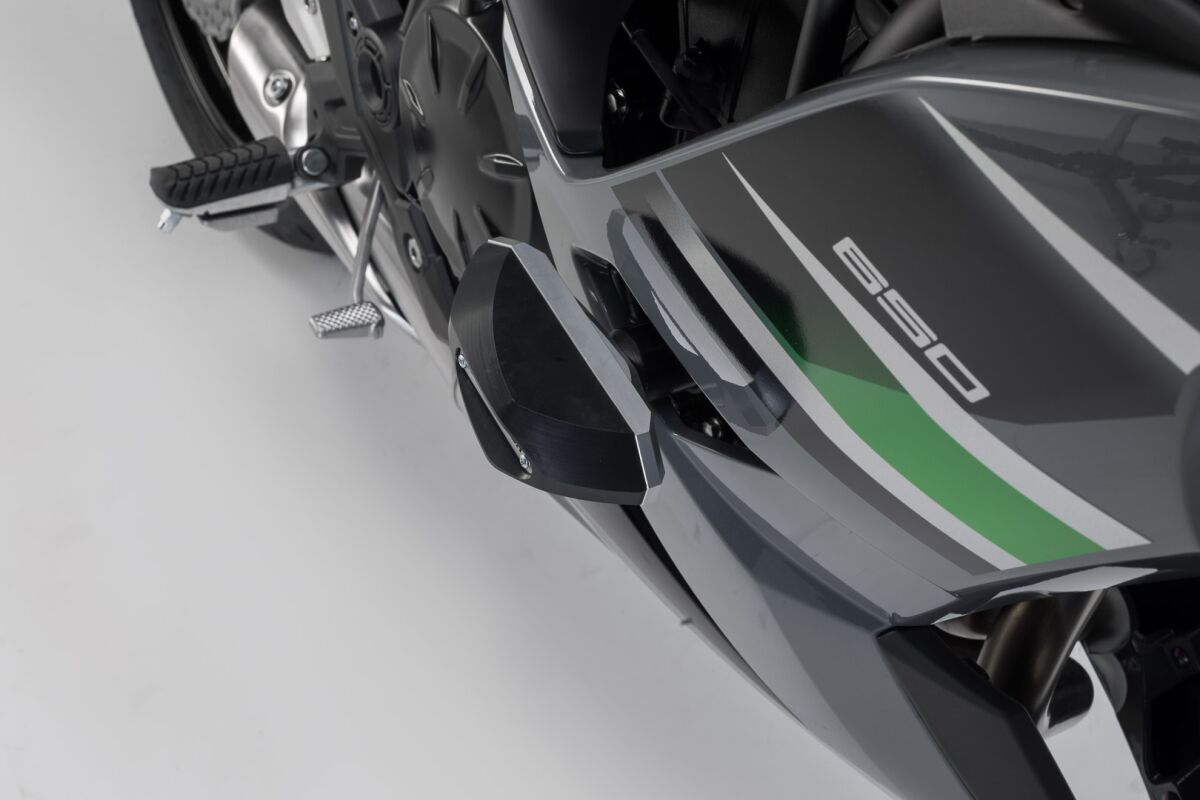 SW-MOTECH FRAME SLIDER SET BLACK Kawasaki Ninja 650 STP.08.590.11401/B