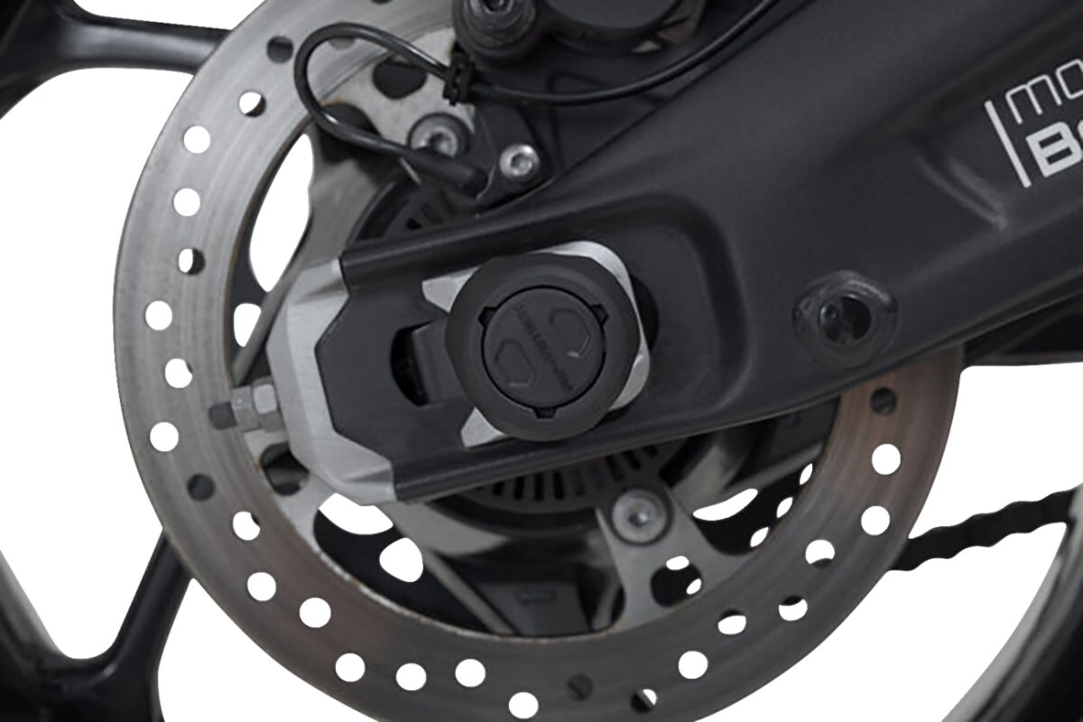 SW-MOTECH REAR AXLE SLIDER SET BLACK Triumph Trident 660 STP.11.176.10700/B