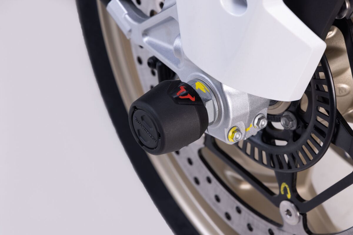 SW-MOTECH FRONT AXLE SLIDER SET STP.17.176.10100/B