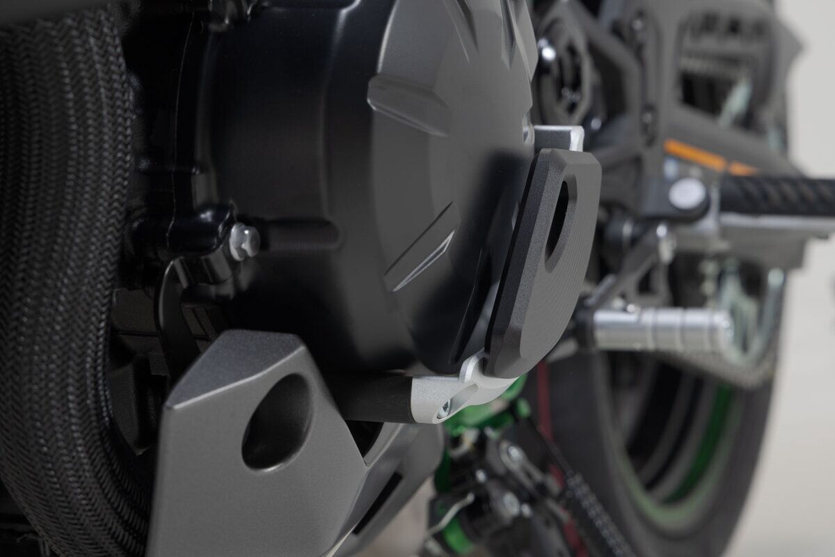 SW-MOTECH ENGINE CASE PROTECTOR Z900 MSS.08.868.10001
