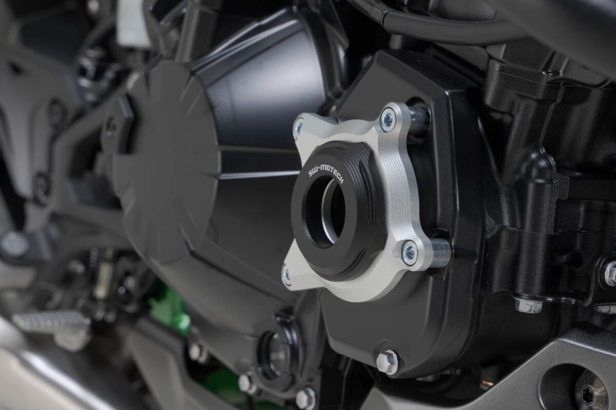 SW-MOTECH ENGINE CASE PROTECTOR Z900 MSS.08.868.10001
