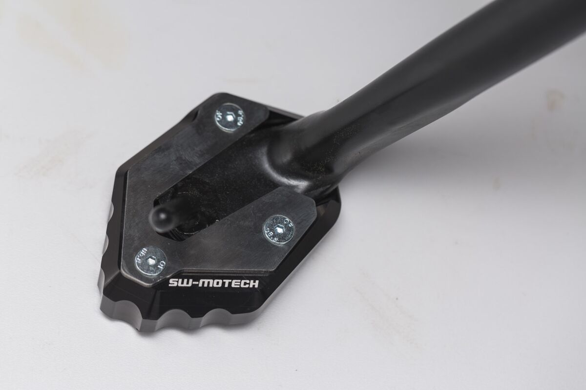 SW-MOTECH SIDESTAND FOOT EXTENSION BLACK/SILVER MT-07/Tracer/MotoCage, XSR700 STS.06.506.10000