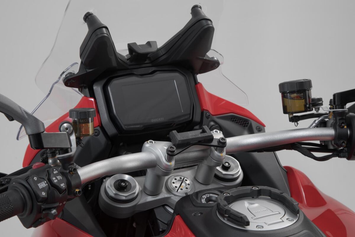 SW-MOTECH GPS MOUNT HANDLEBAR GPS.22.646.10200/B