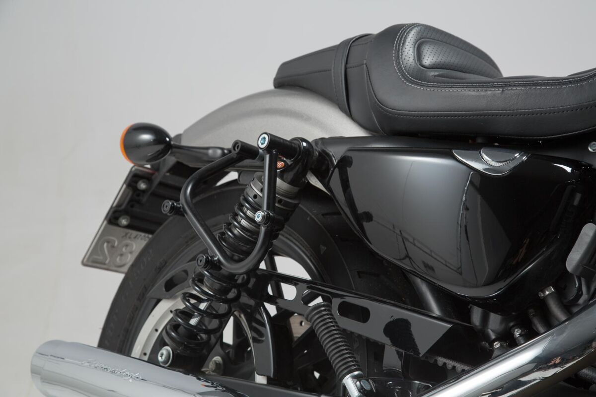 SW-MOTECH SIDE CARRIER SLC RIGHT BLACK Harley Sportster models HTA.18.768.11001