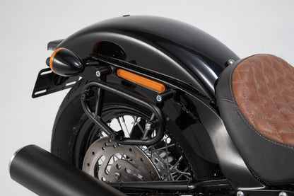 SW-MOTECH SIDE CARRIER SLC RIGHT BLACK Harley Dav Softail Str Bob/Standard HTA.18.899.11000