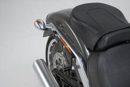 SW-MOTECH SLH SIDE CARRIER RIGHT Harley-Davidson Fat Boy/ S, Breakout/ S HTA.18.682.10600