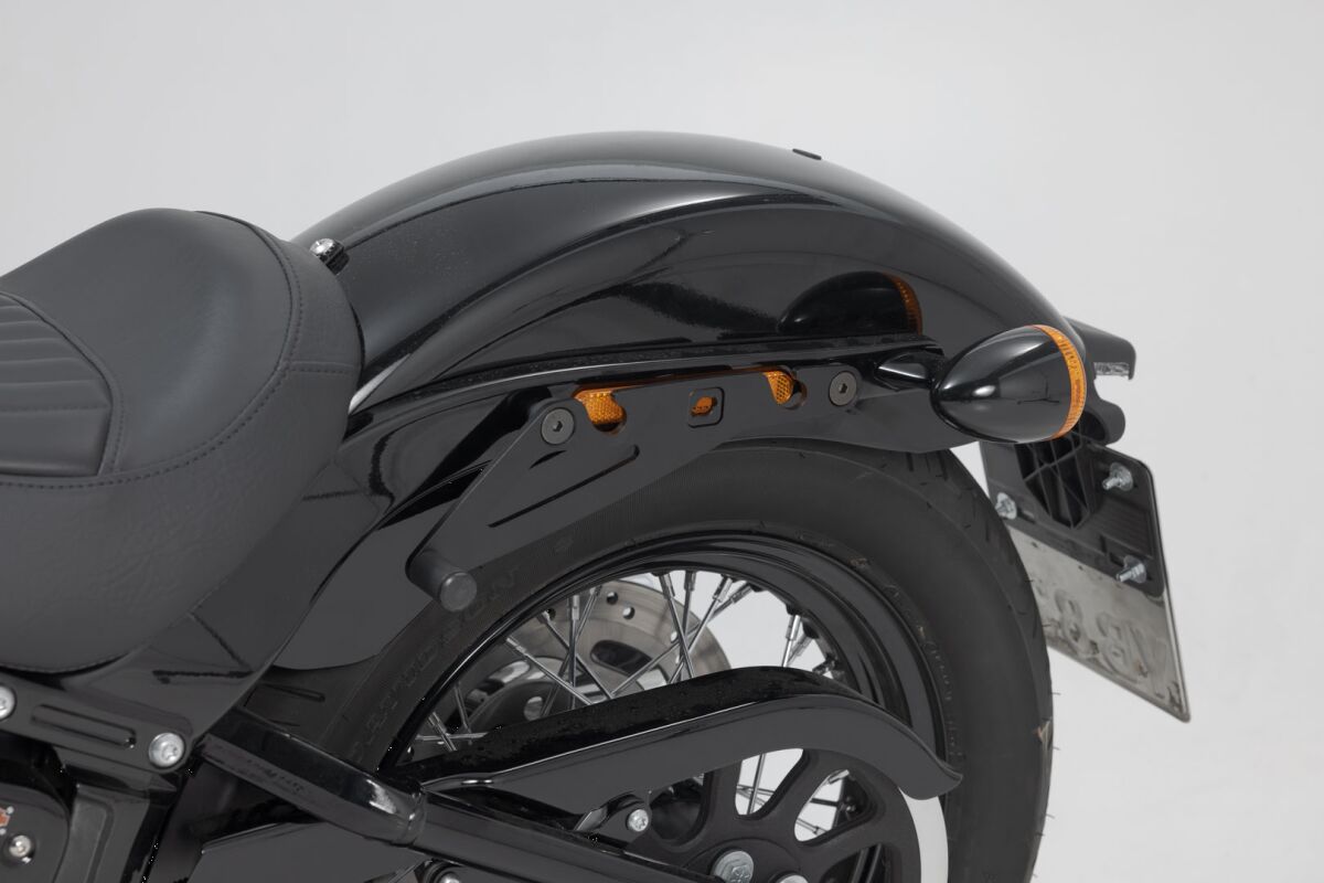 SW-MOTECH SLH SIDE CARRIER LEFT Harley-Davidson Street Bob/Slim/Standard for LH1 HTA.18.682.11400