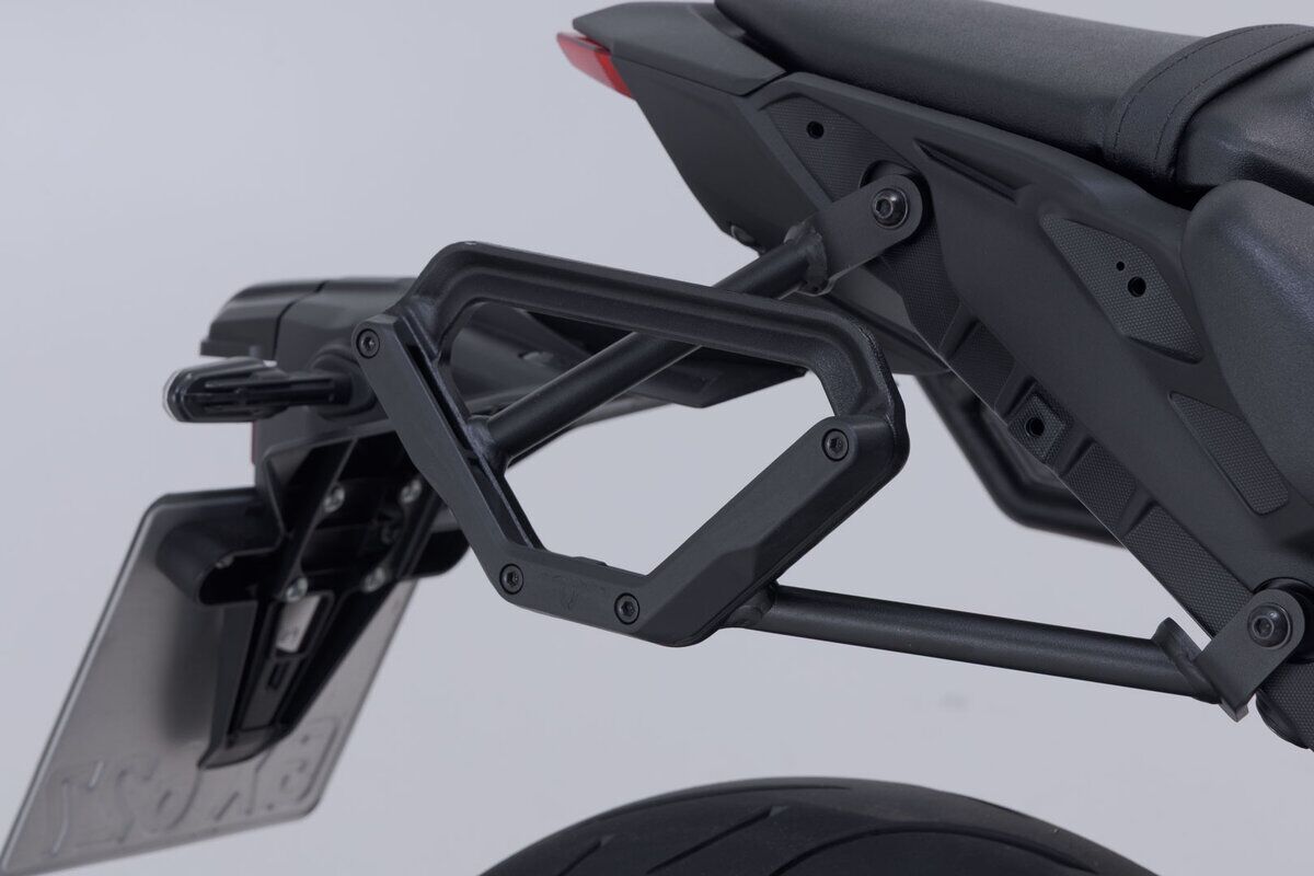 SW-MOTECH V-LOC SIDE CARRIER RIGHT VMC.06.036.11000