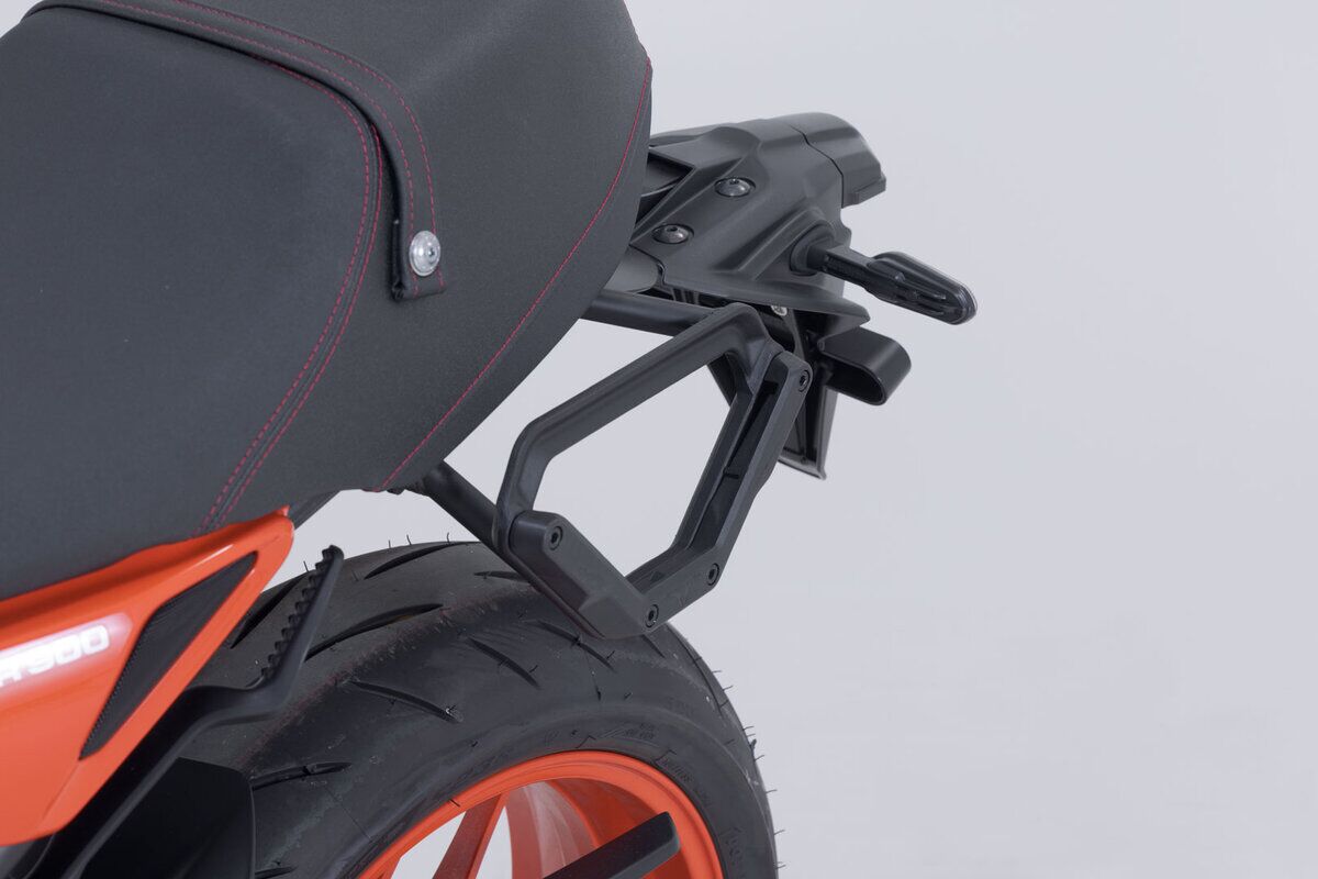 SW-MOTECH V-LOC SIDE CARRIER LEFT VMC.06.932.10000