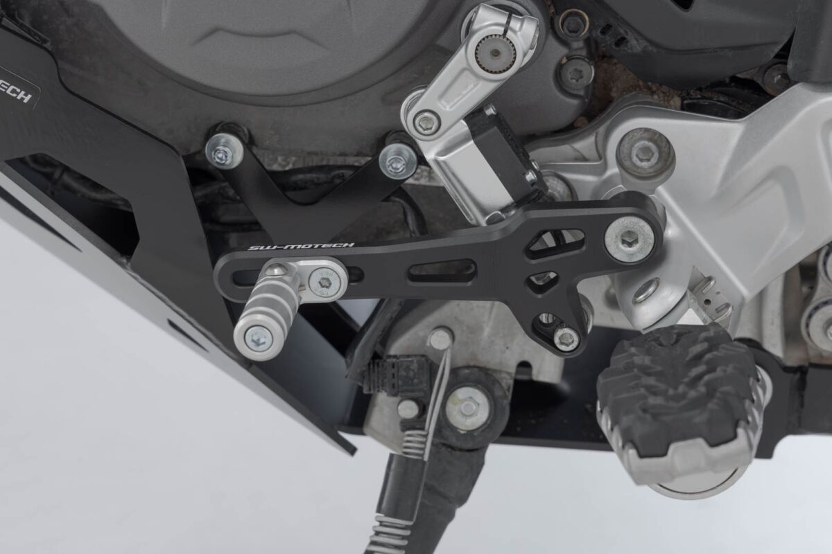 SW-MOTECH GEAR LEVER FSC.22.995.10000