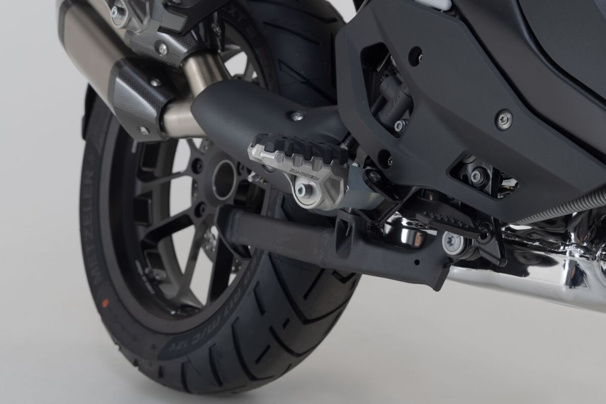 SW-MOTECH FOOTREST KIT EVO FRS.07.112.10302