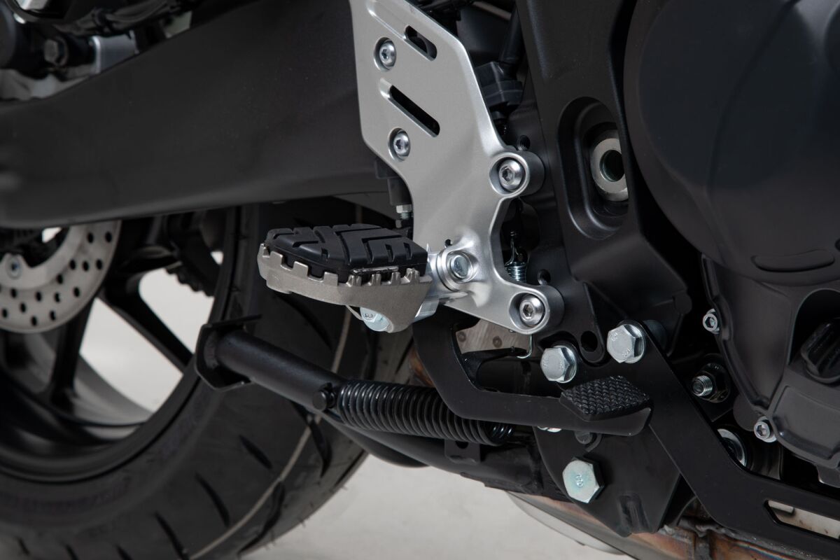 SW-MOTECH ION FOOTREST KIT FRS.06.011.10300/S