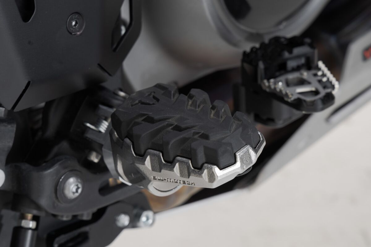 SW-MOTECH EVO FOOTREST KIT FRS.18.112.10001