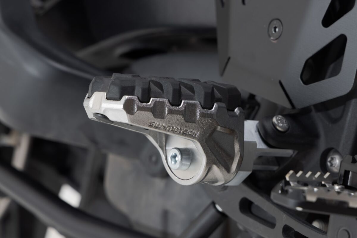 SW-MOTECH EVO FOOTREST KIT FRS.18.112.10001