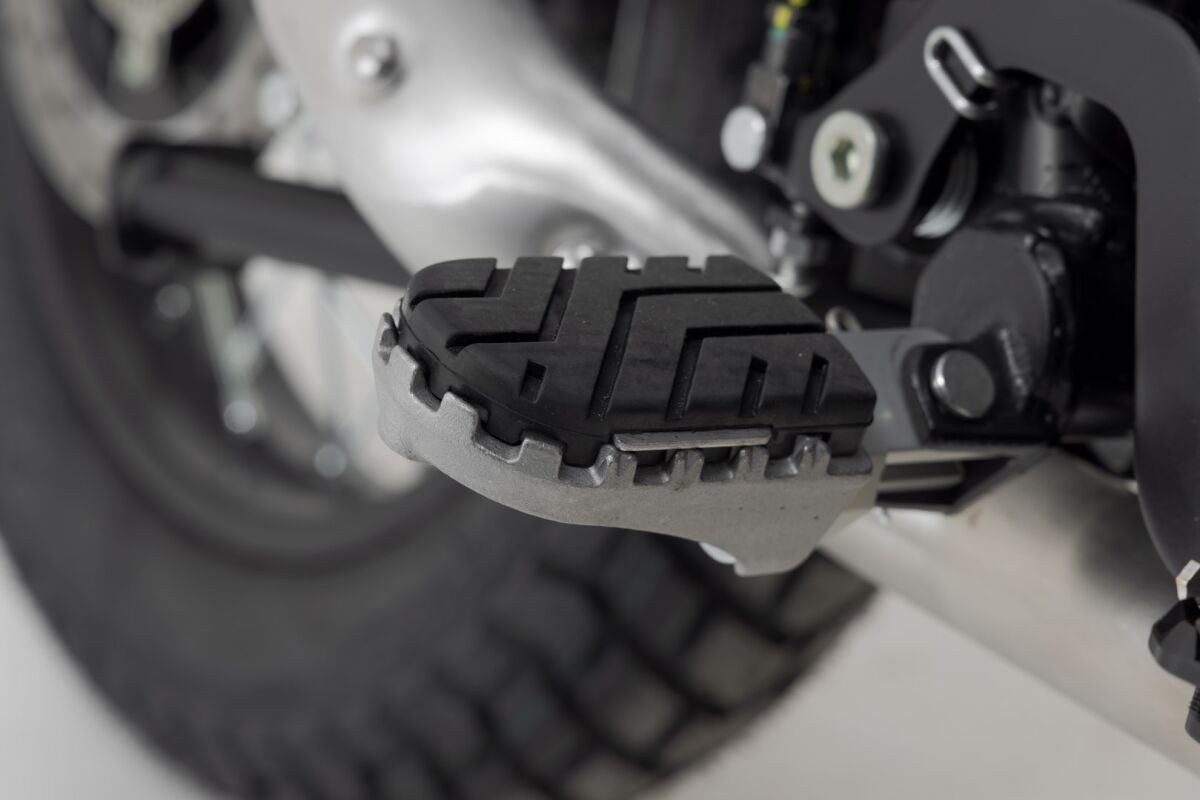 SW-MOTECH ION FOOTREST KIT FRS.07.011.10602/S