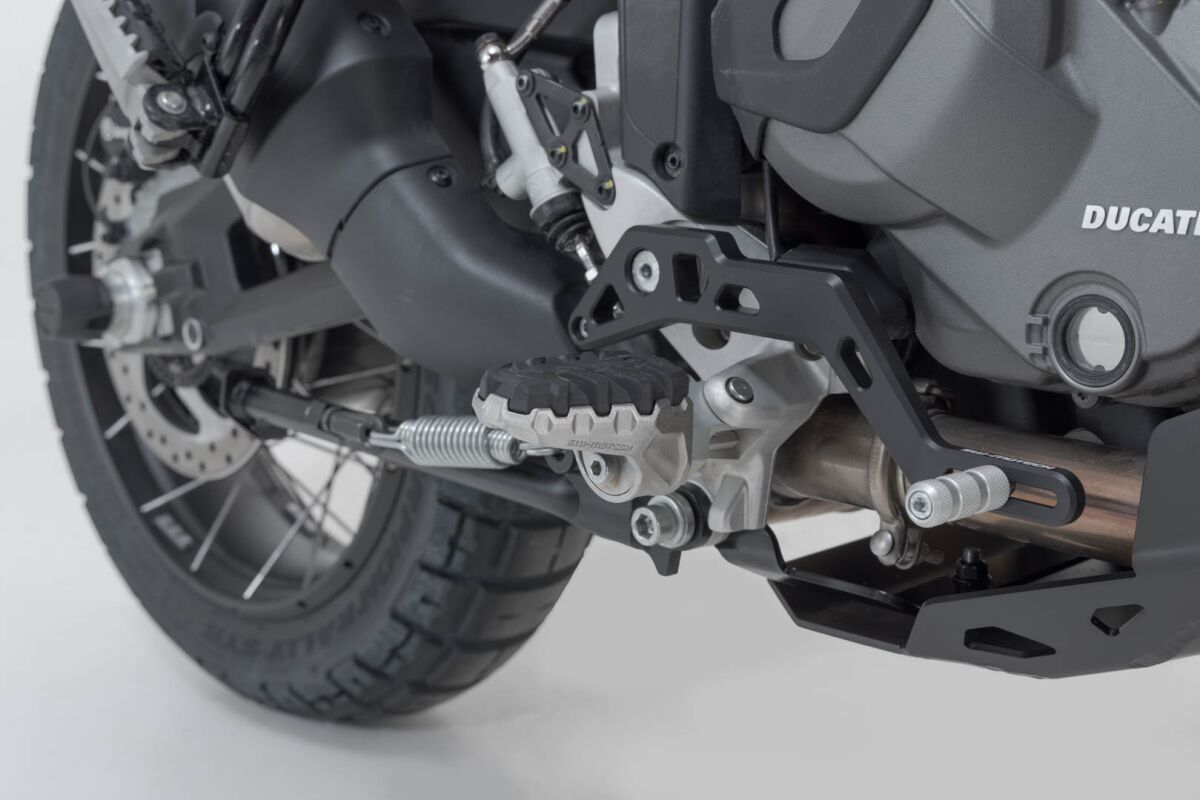 SW-MOTECH EVO FOOTREST KIT FRS.22.112.10201