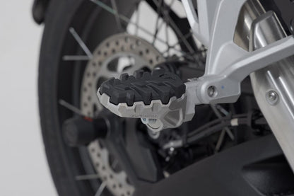 SW-MOTECH EVO PASSENGER FOOTREST KI FRS.11.112.10700