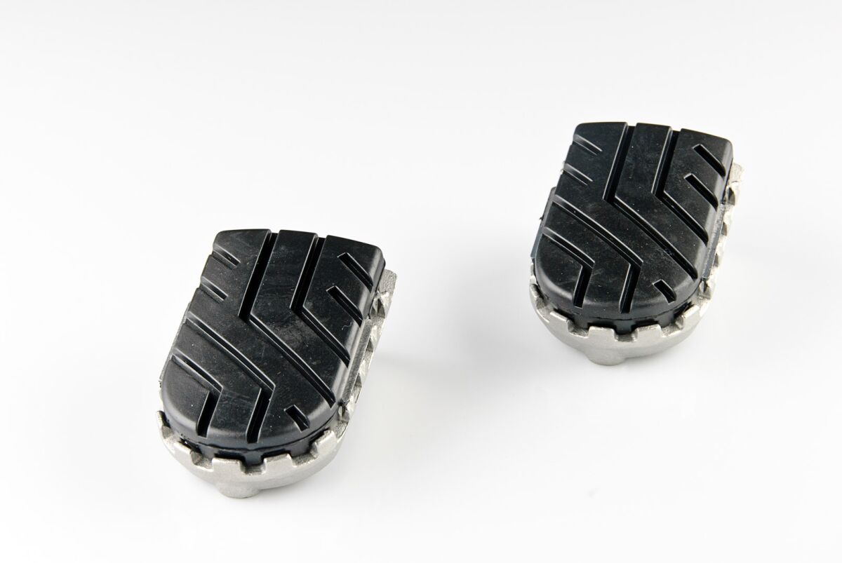 SW-MOTECH ION FOOTREST KIT FRS.13.011.10200/S