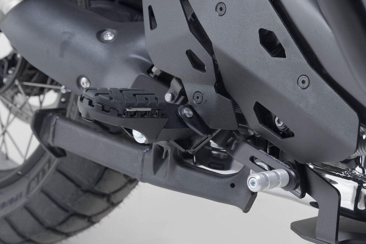 SW-MOTECH ION FOOTREST KIT BLACK FRS.07.011.11000/B