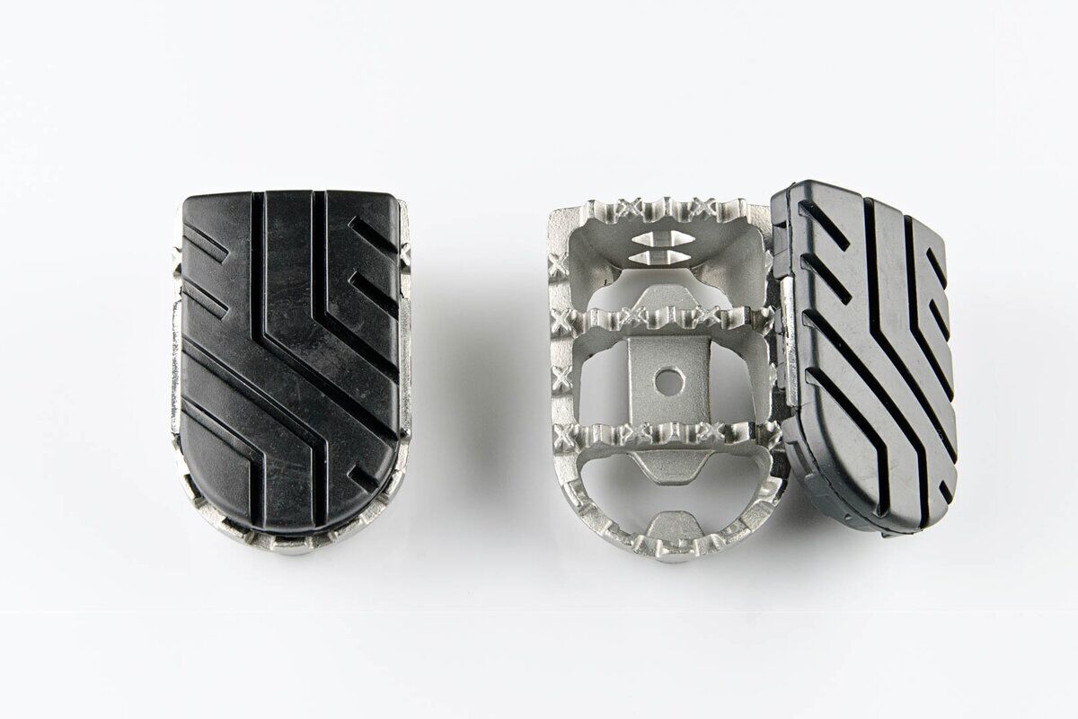 SW-MOTECH ION FOOTREST KIT SILVER FRS.07.011.11000/S