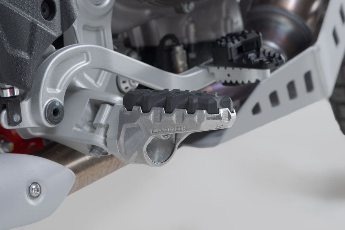 SW-MOTECH EVO FOOTREST KIT FRS.13.112.10300