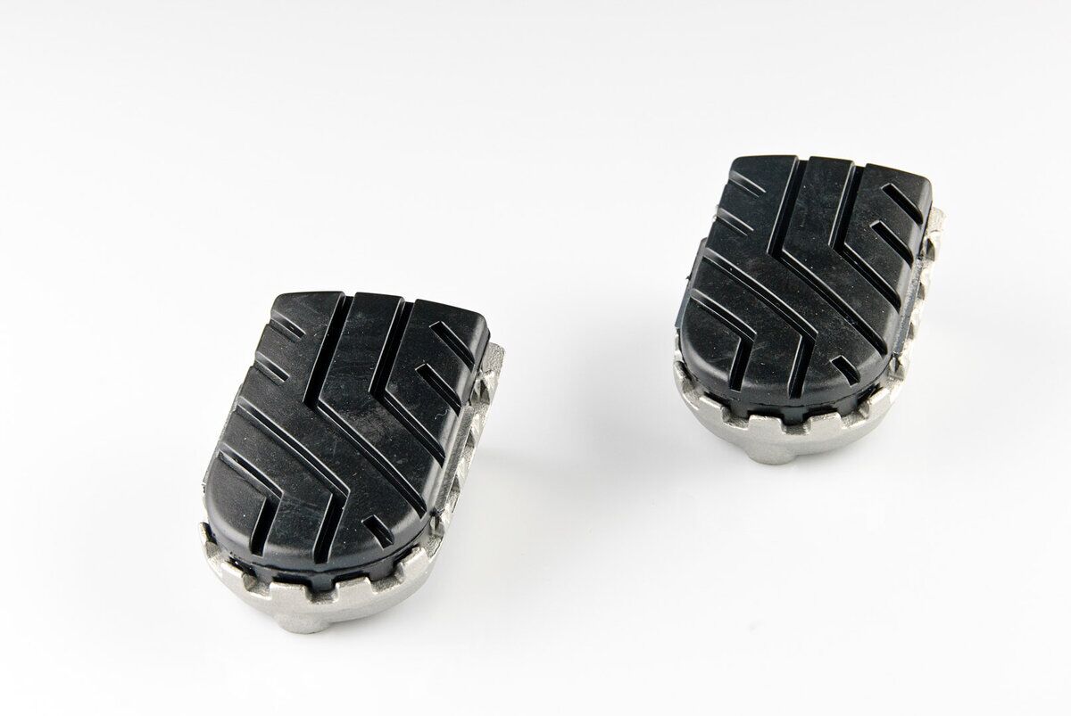 SW-MOTECH ION FOOTREST KIT FRS.10.011.10000/S