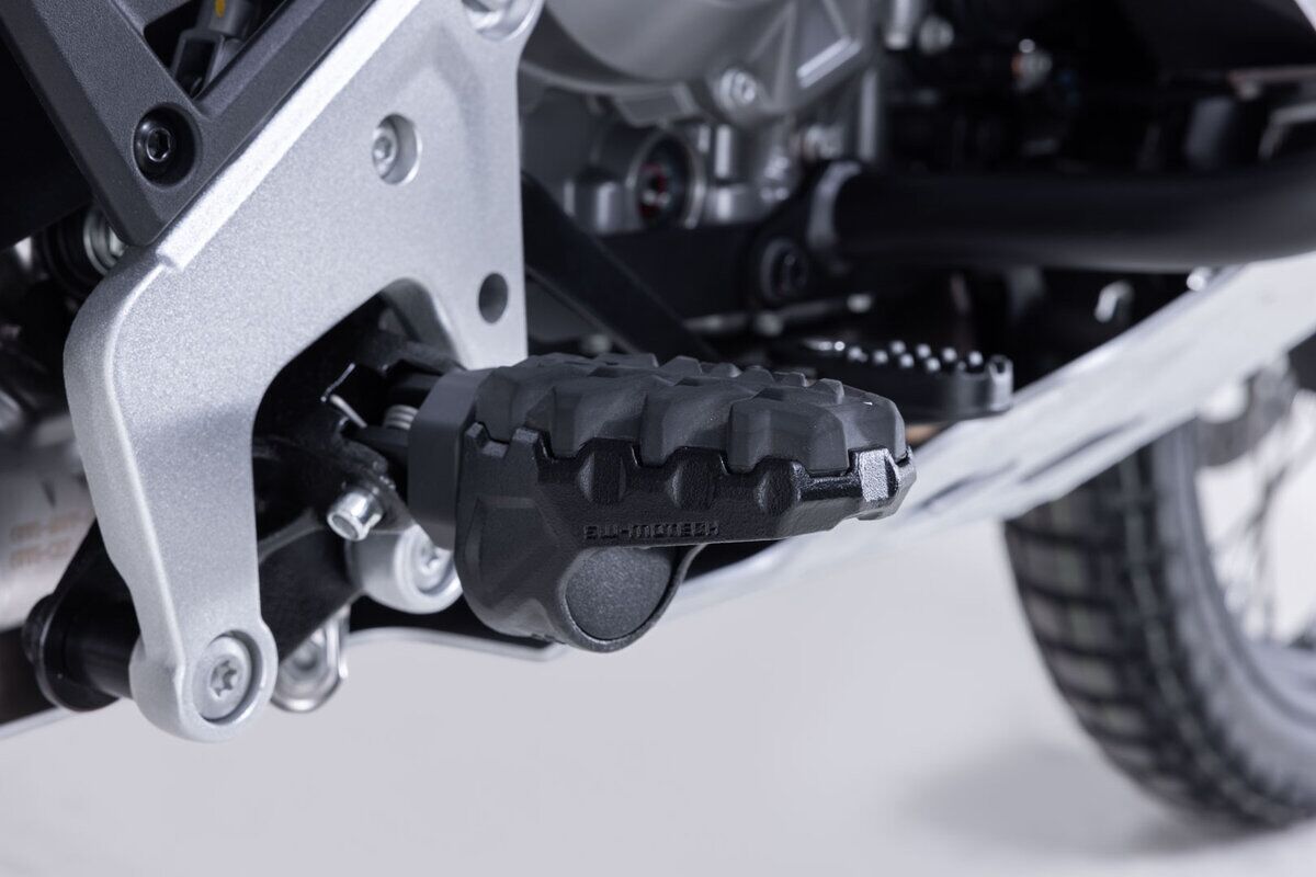 SW-MOTECH EVO FOOTREST KIT FRS.10.112.10000/B