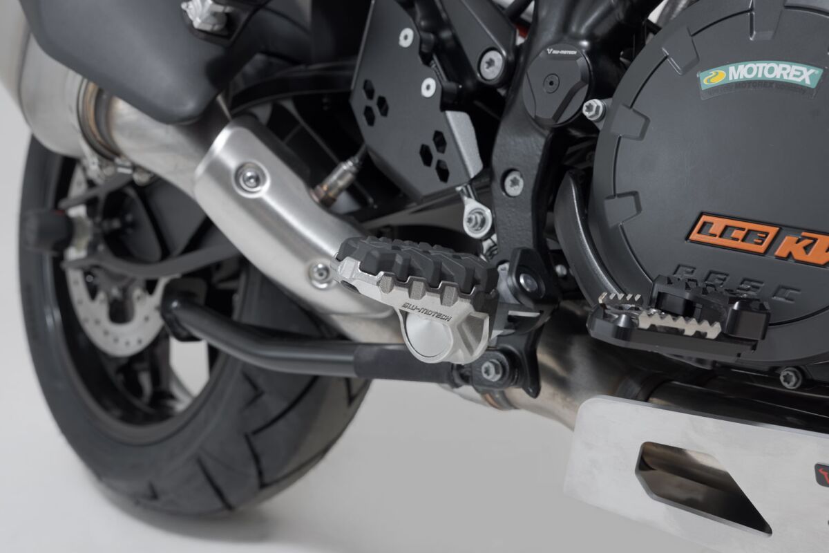 SW-MOTECH FOOTREST KIT EVO FRS.04.112.10201