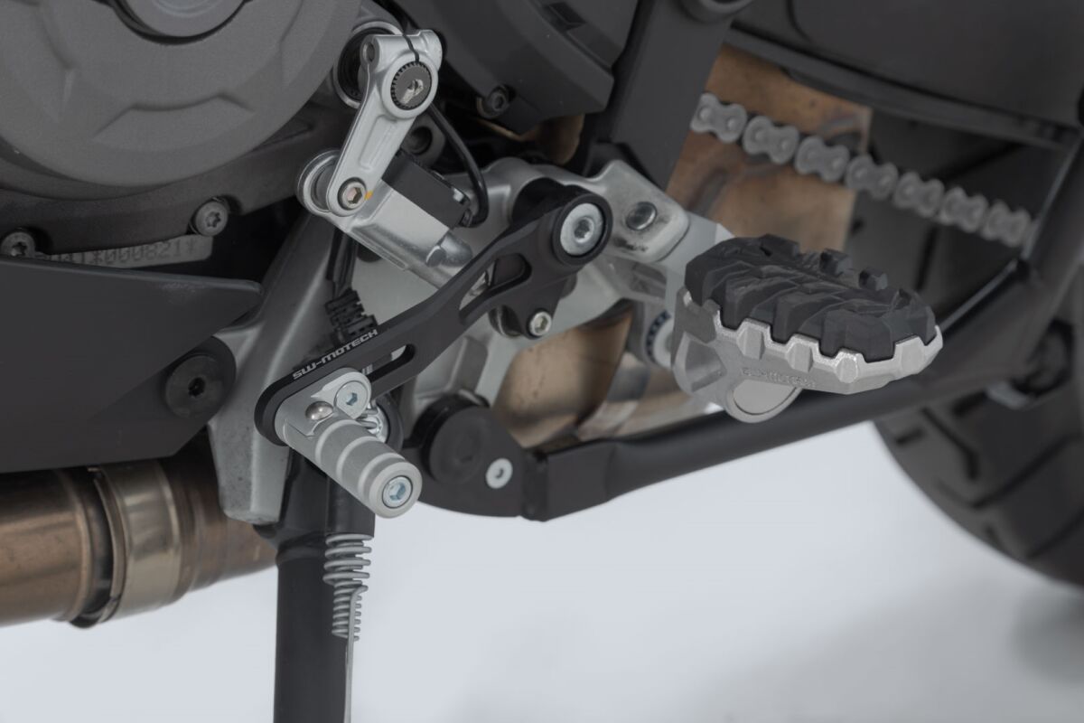 SW-MOTECH GEAR LEVER FSC.22.892.10002