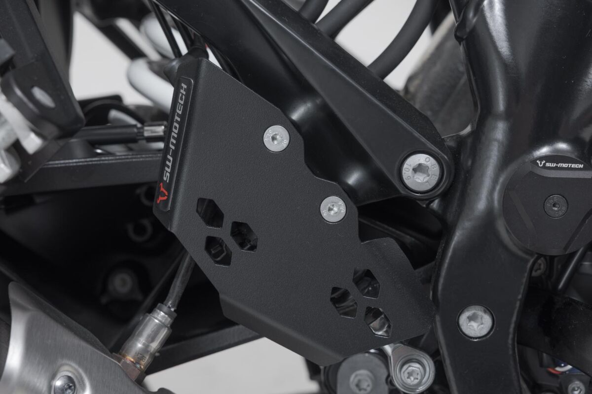 SW-MOTECH BRAKE CYLINDER GUARD BPS.04.835.10000/B