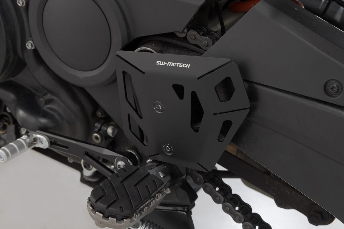 SW-MOTECH HEEL GUARD LEFT SCT.18.911.10100/B