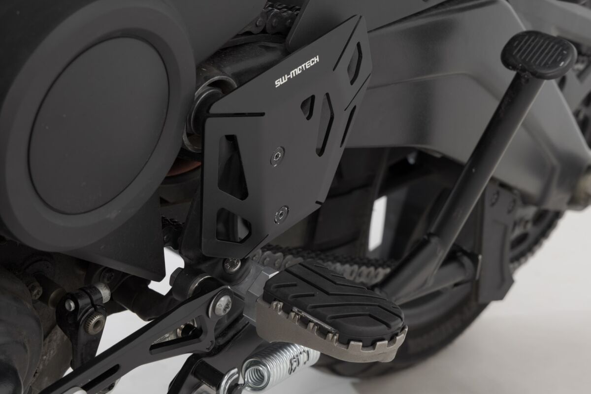 SW-MOTECH HEEL GUARD LEFT SCT.18.911.10100/B
