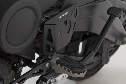SW-MOTECH HEEL GUARD LEFT SCT.18.911.10100/B