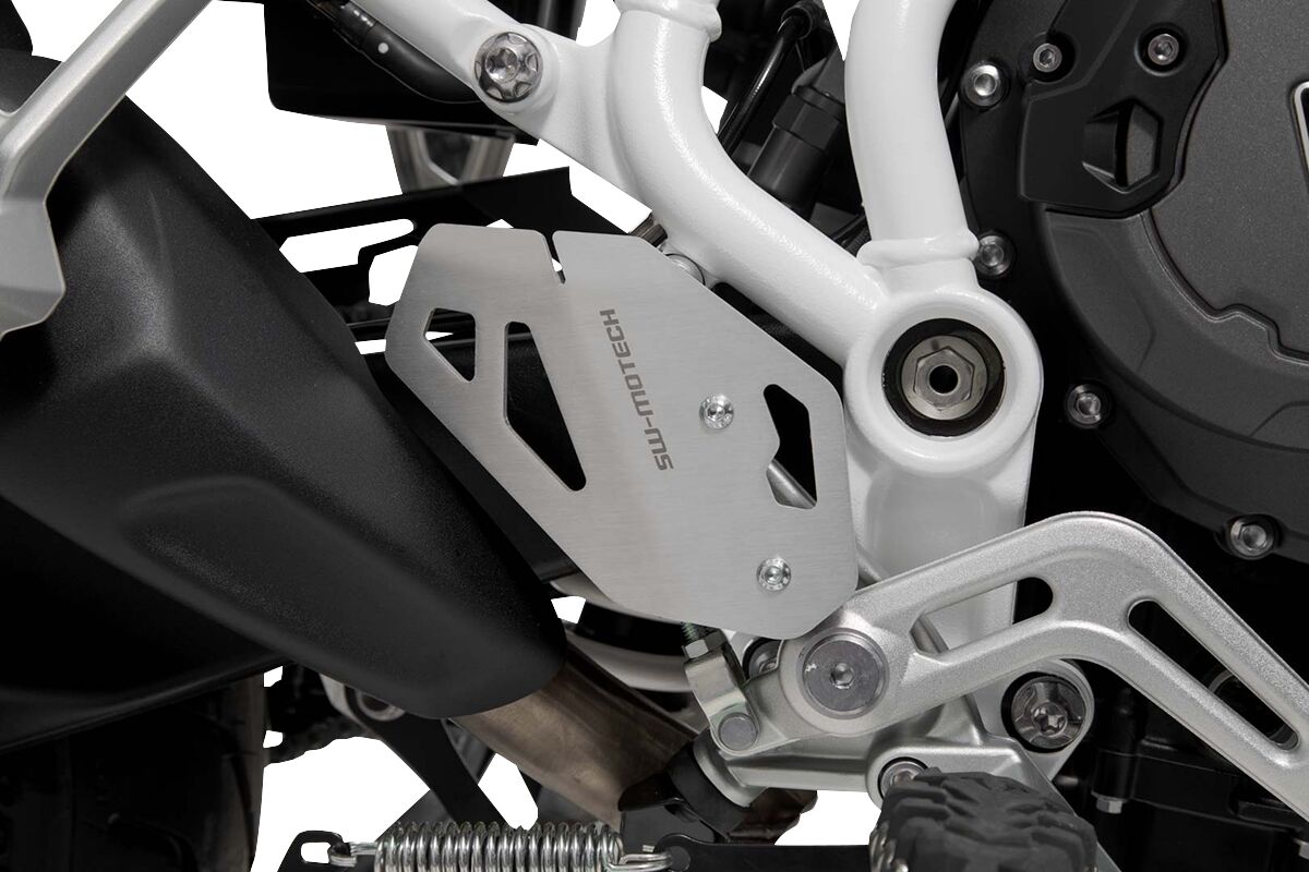 SW-MOTECH BRAKE RESERVOIR GUARD SCT.11.953.10000/B