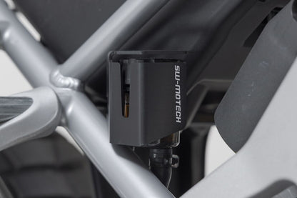 SW-MOTECH BRAKE RESERVOIR GUARD SCT.11.905.10000/B