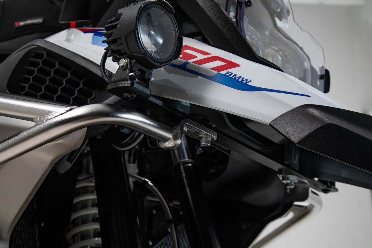 SW-MOTECH LIGHT MOUNTING KIT NSW.07.004.10400/B