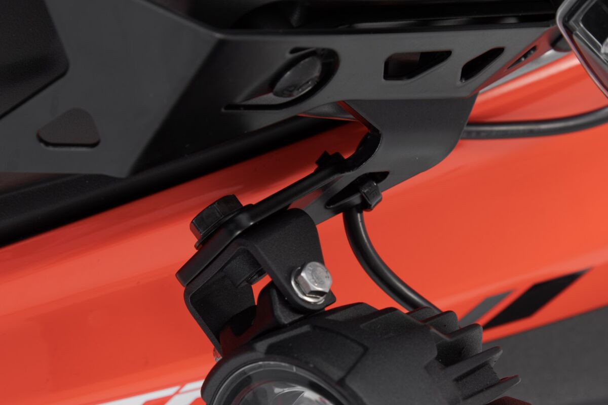SW-MOTECH EVO FOG LIGHT V-STROM1050 NSW.05.936.51001/B